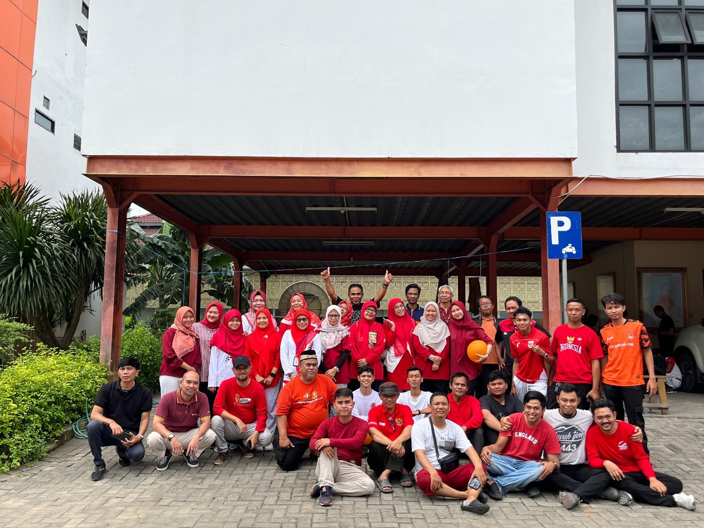 RAYAKAN KEMERDEKAAN DAN PERKUAT KEBERSAMAAN: HUT RI KE-80 DI LINGKUNGAN BPBD KOTA CILEGON
